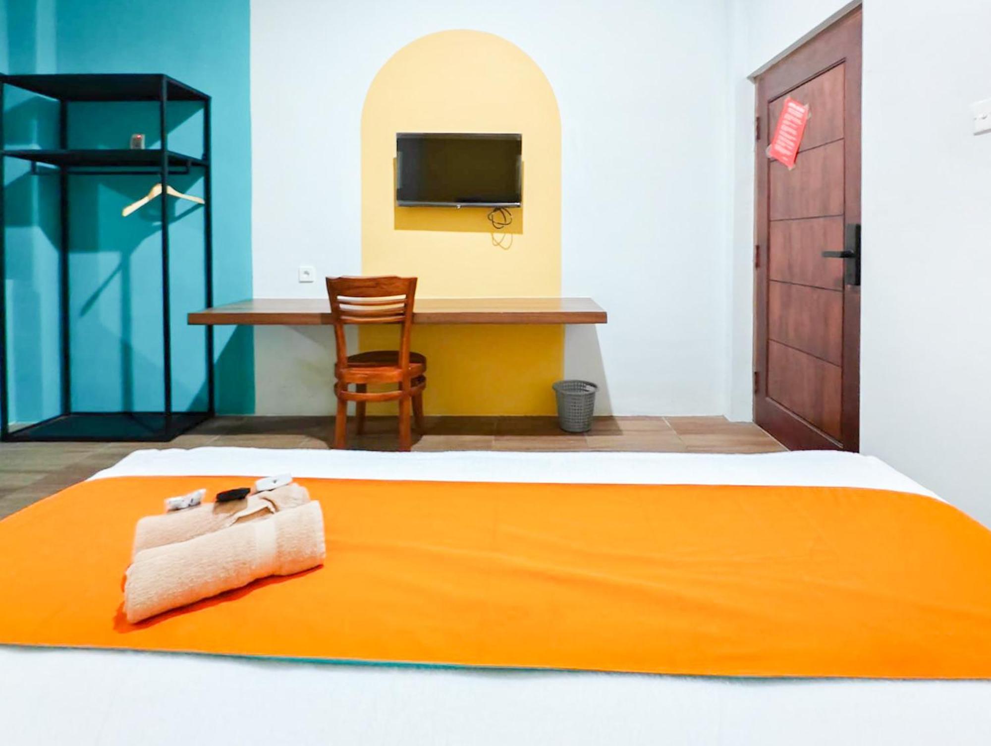 Wisma tamu Sans Salmas Mojokerto
