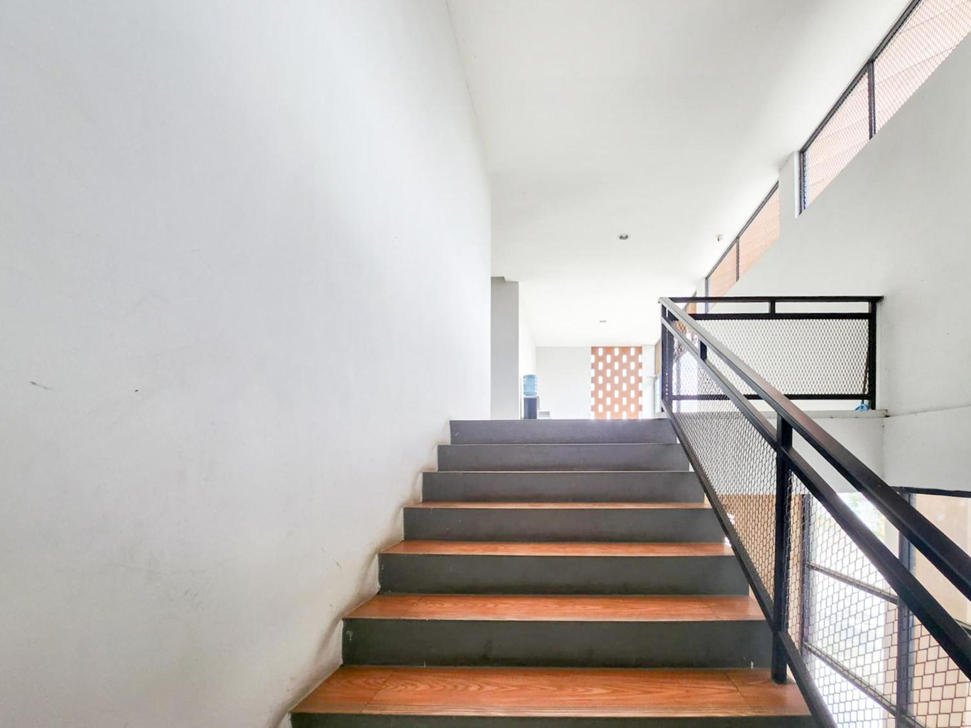 Wisma tamu Sans Salmas Mojokerto *